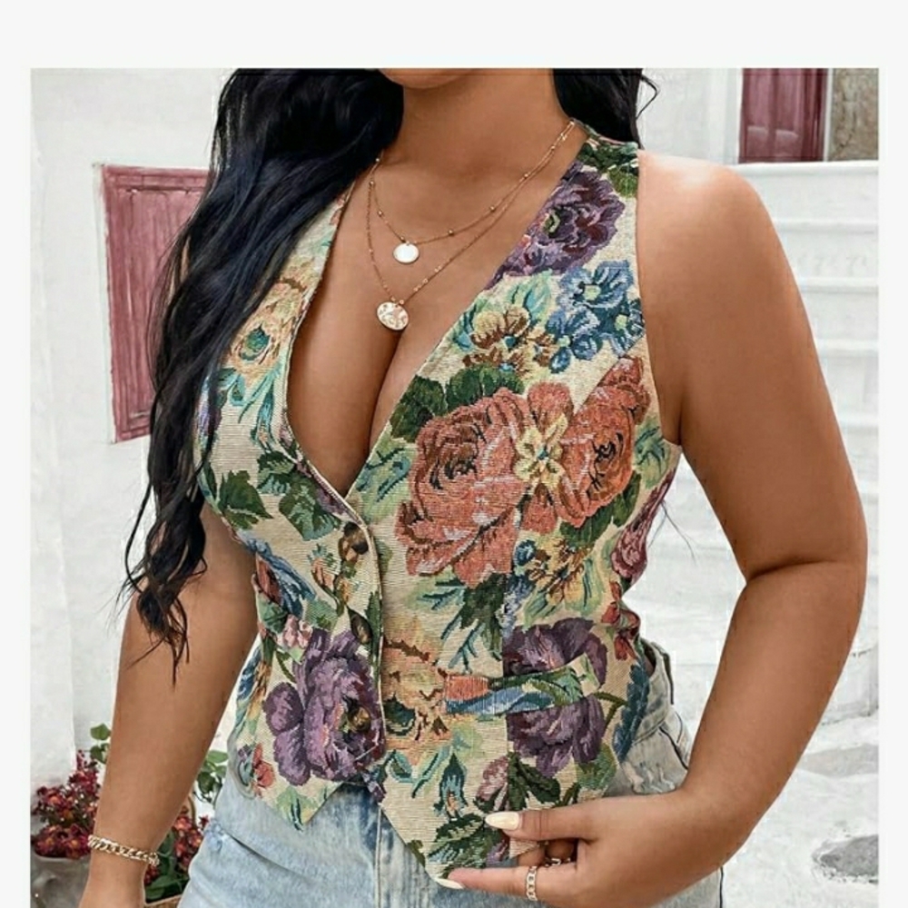 Women’s Plus Size 12 /0 XL Floral Vest Button Up Vest Sleeveless Cropped Blazer